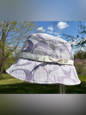 Vintage COACH Purple Signature C Bucket Hat NWT